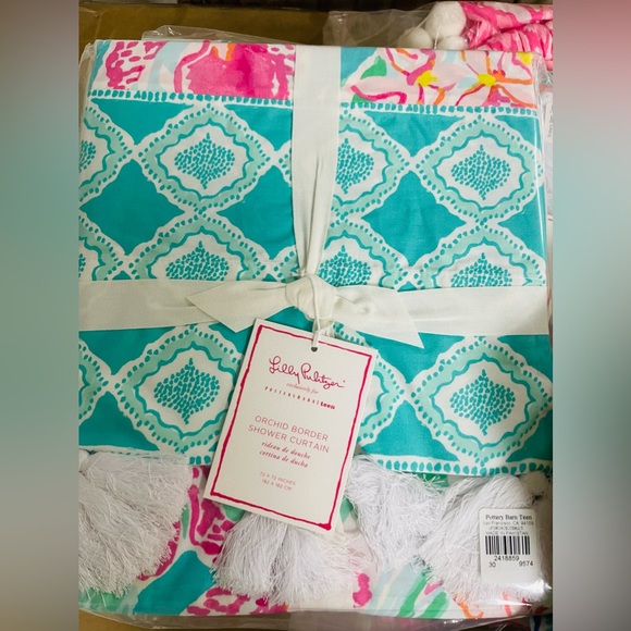 NWT Lilly Pulitzer x Pottery Barn Teen Orchid Border Shower Curtain - Picture 2 of 2